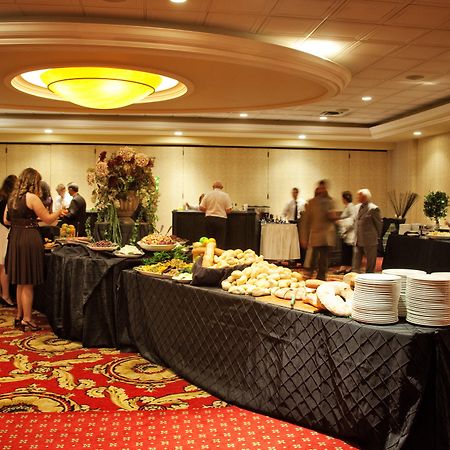 Holiday Inn Hotel & Suites St.Catharines-Niagara By Ihg Sainte-Catherine Restaurace fotografie