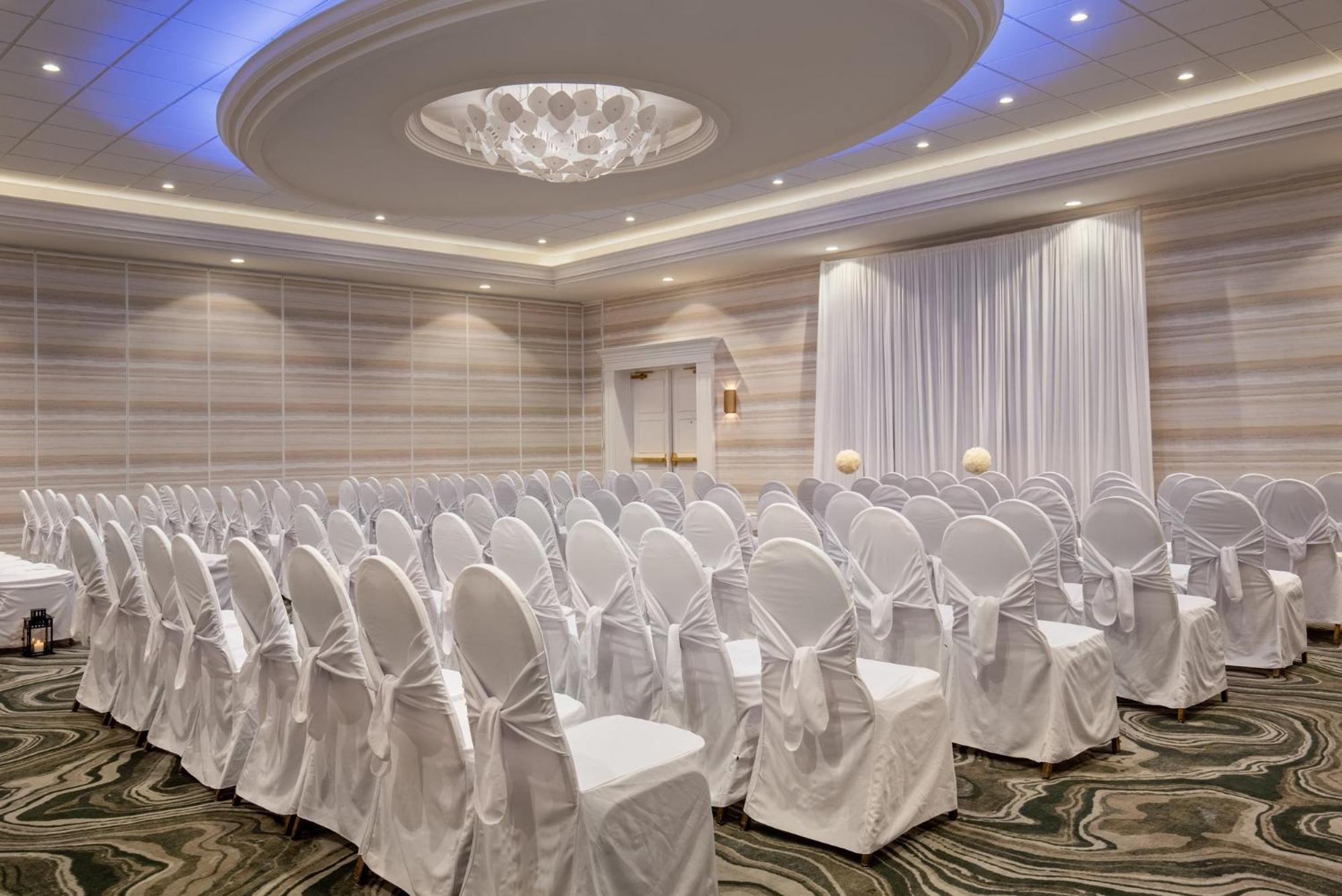 Holiday Inn Hotel & Suites St.Catharines-Niagara By Ihg Sainte-Catherine Exteriér fotografie
